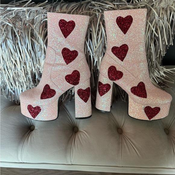 La Moda Sparkling heart Boots pink and red sz 10